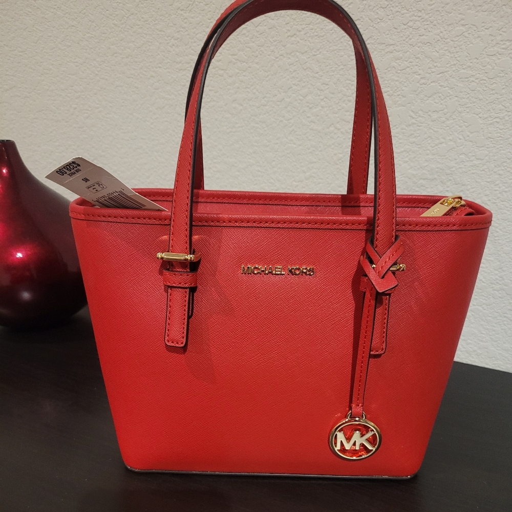 NWT MICHAEL KORS HANDBAG